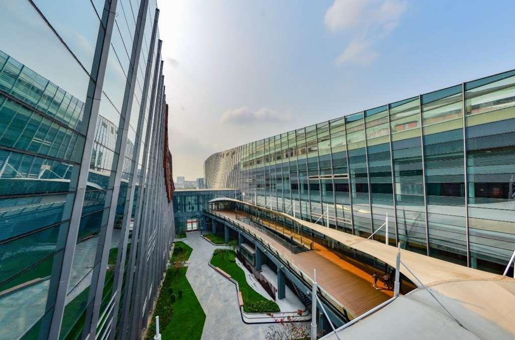 Hotel Guangzhou Baiyun International Convention Center Zewnętrze zdjęcie